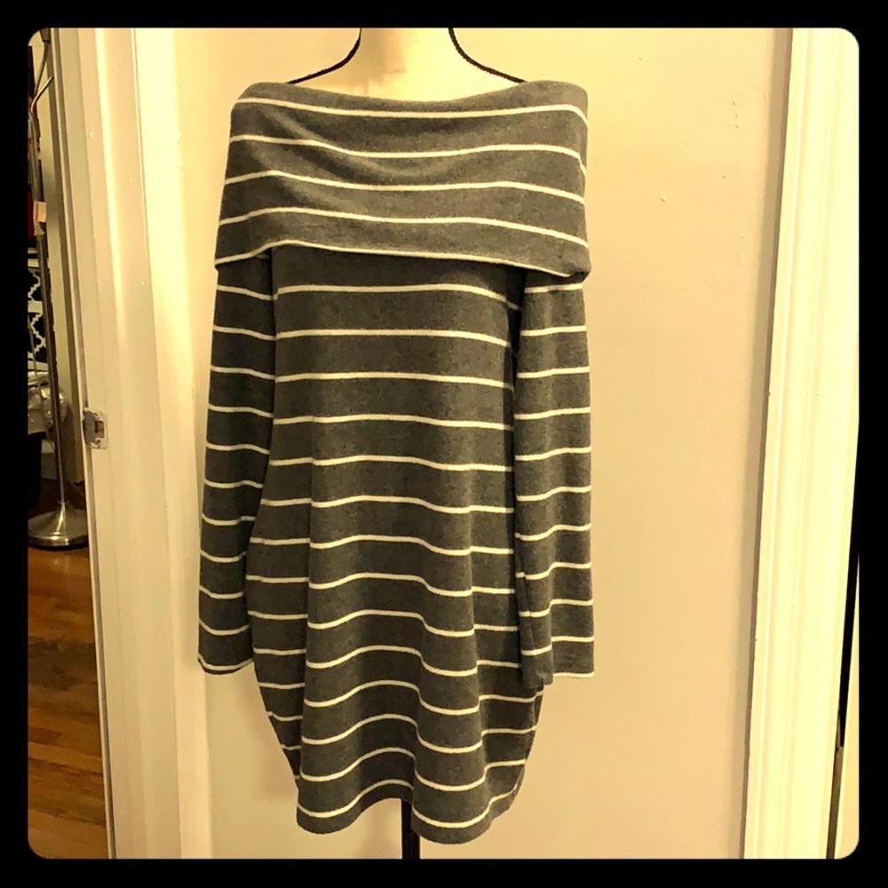 NWT Off shoulder Sweater Dress Size L